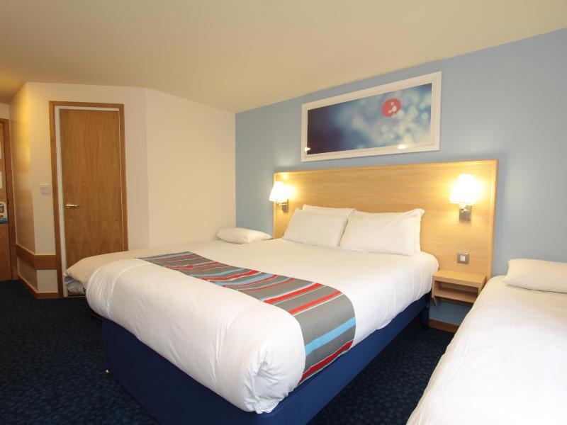 Travelodge Glasgow Airport Hotel Exteriör bild